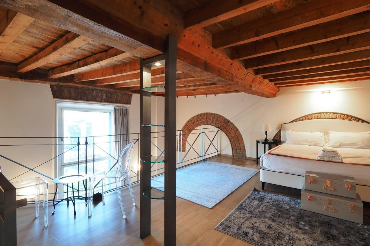 Unique Duomo Luxury Property 밀라노 외부 사진